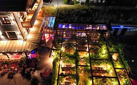 `Alpenliebe Design Hotel` mit einzigartige Wintergarten